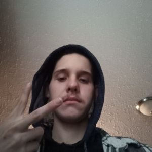 Meet your Posher, Leighton